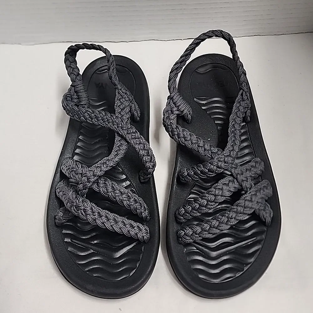 Megnya black and gray braided strap water sandals size 8 - Picture 2 of 10